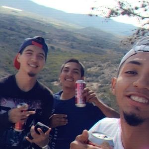 Meet your Posher, Elio